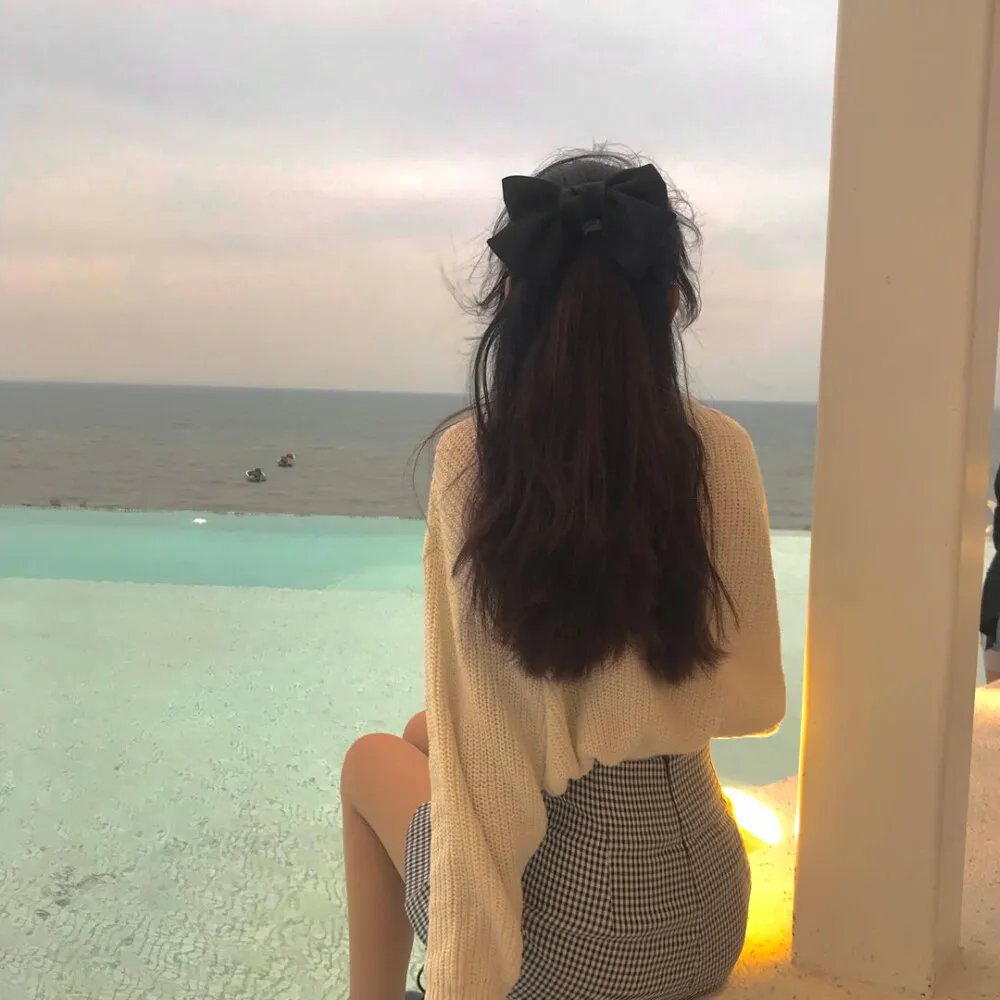 女鹿封面