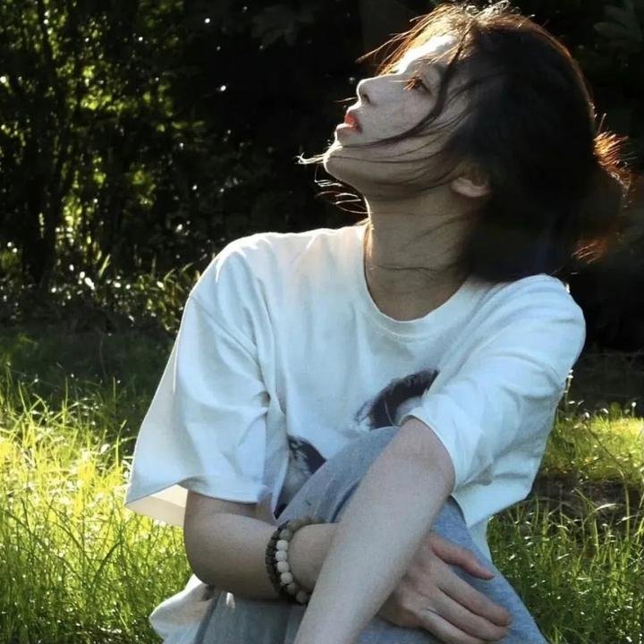 川岛芳子封面